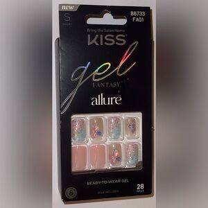Kiss Allure Gel Fantasy Nail Set - Glitter and Pastel for Spring